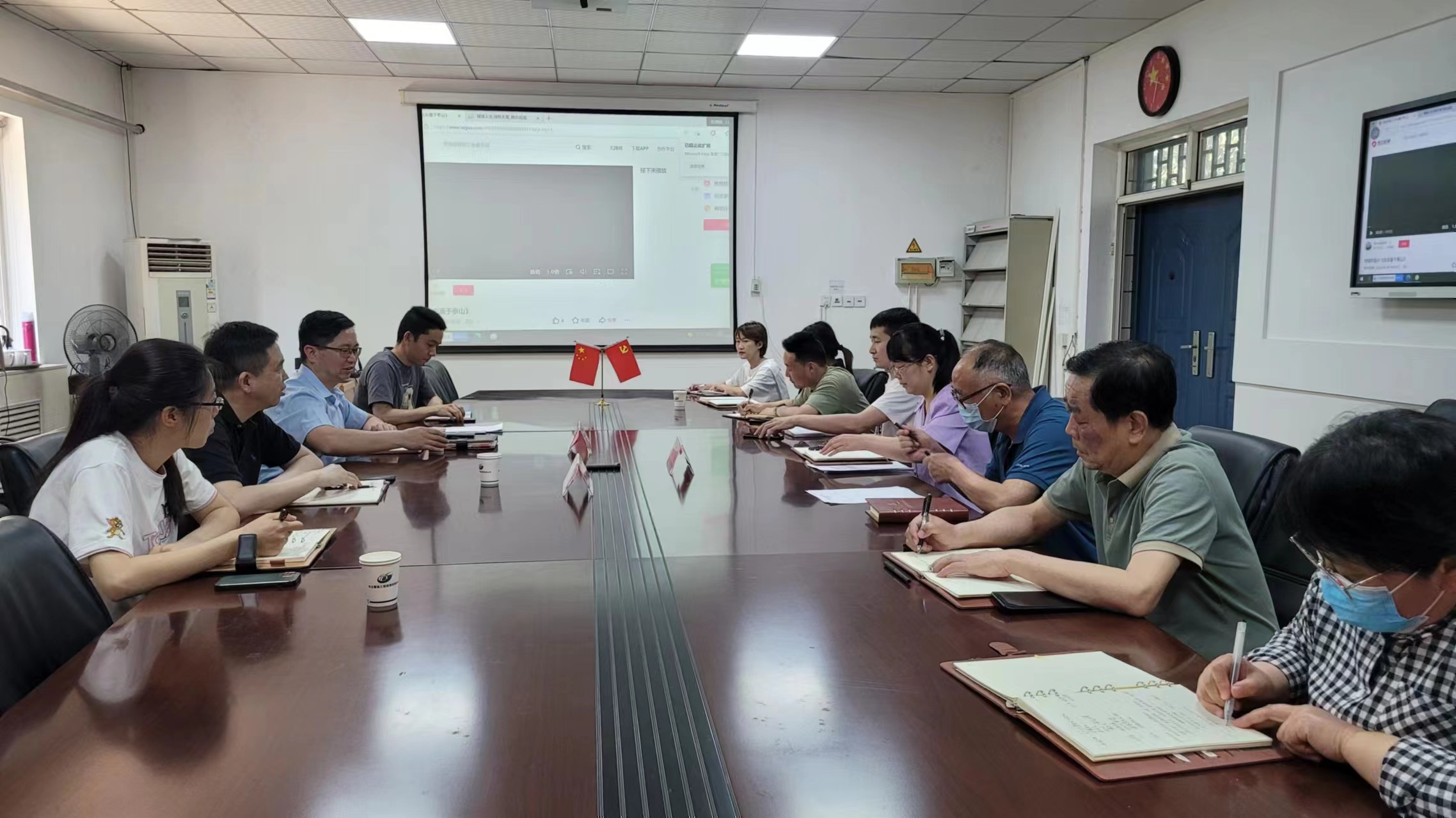 1686449775511307.jpg 1686449775511307.jpg