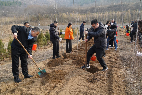 春风十里添新绿，红色热土忆初心——监理公司工会小组组织开展植树节暨红色教育主题活动（秦主席审）338.png